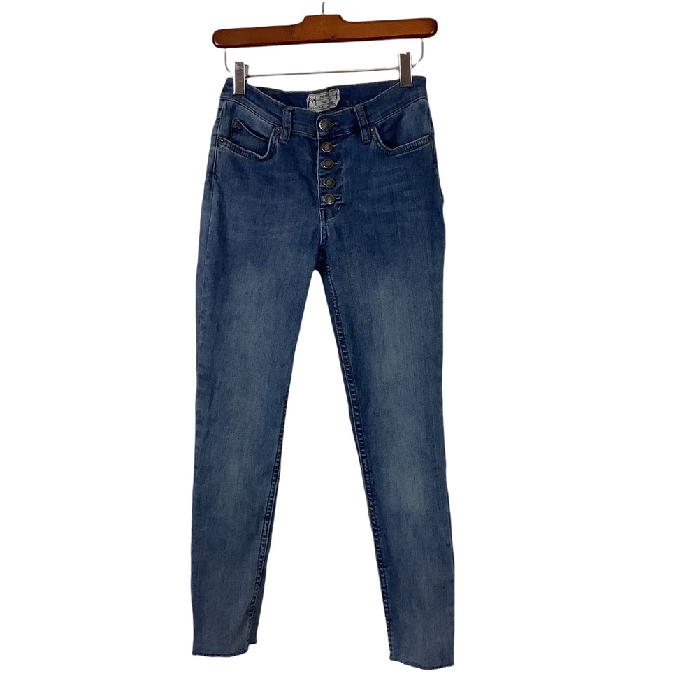Free People Women's Medium Wash Button Fly Mid Rise Skinny Leg Jeans Size 28
